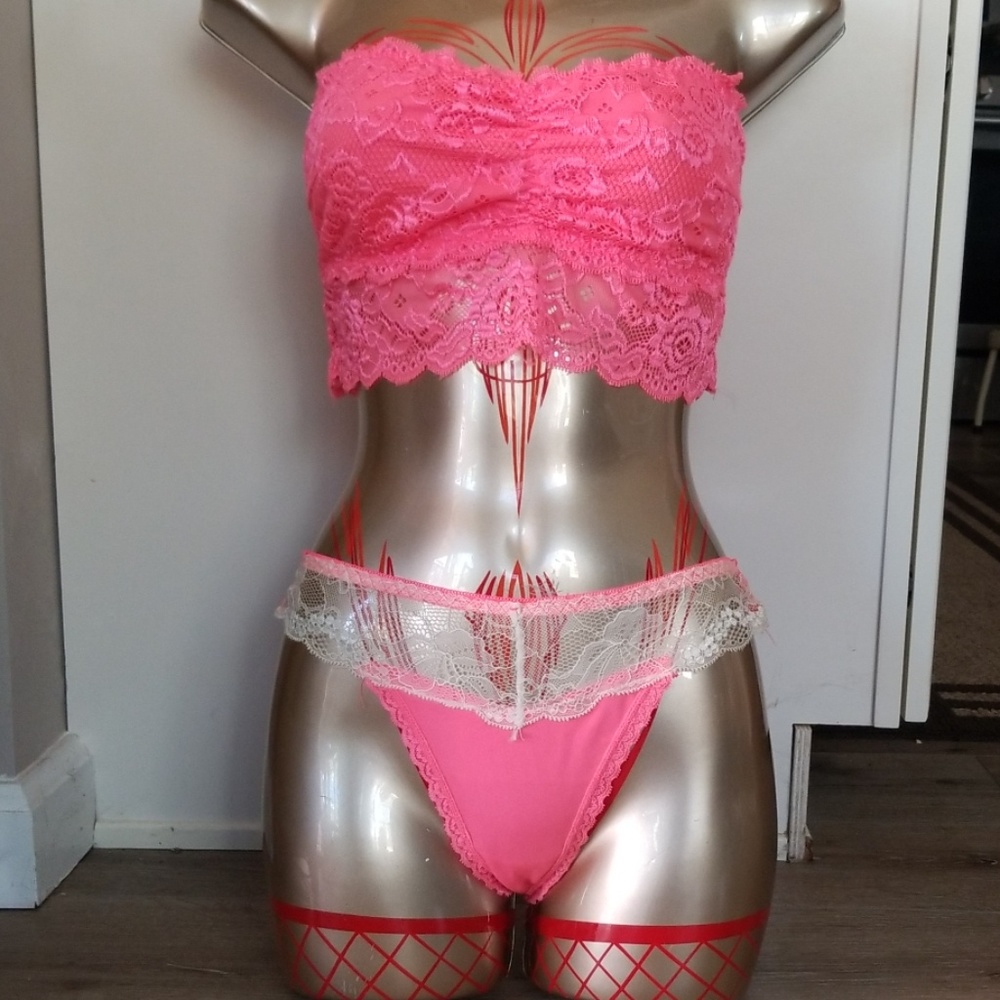 Bralette & panty set Peach Lace *SEXY*